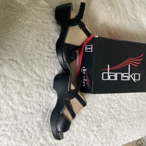 Dansko new black leather sandal - Picture 4 of 4